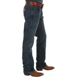 Wrangler Men's Retro Slim Fit River Wash Jeans -Cheap Western Buck Store 77MWZRW side